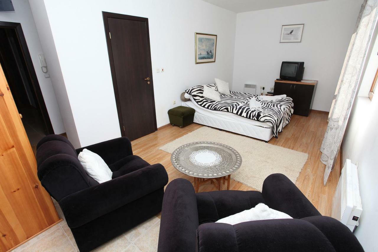 Snow Pearl Residence & Free Spa Bansko Exteriör bild