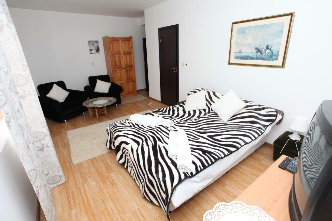Snow Pearl Residence & Free Spa Bansko Exteriör bild