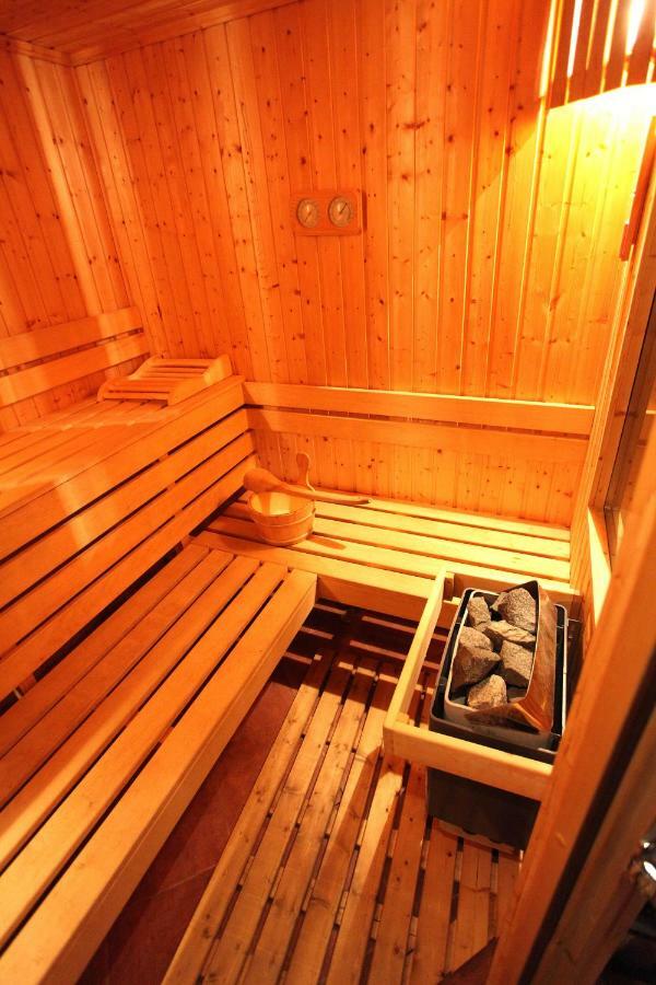 Snow Pearl Residence & Free Spa Bansko Exteriör bild
